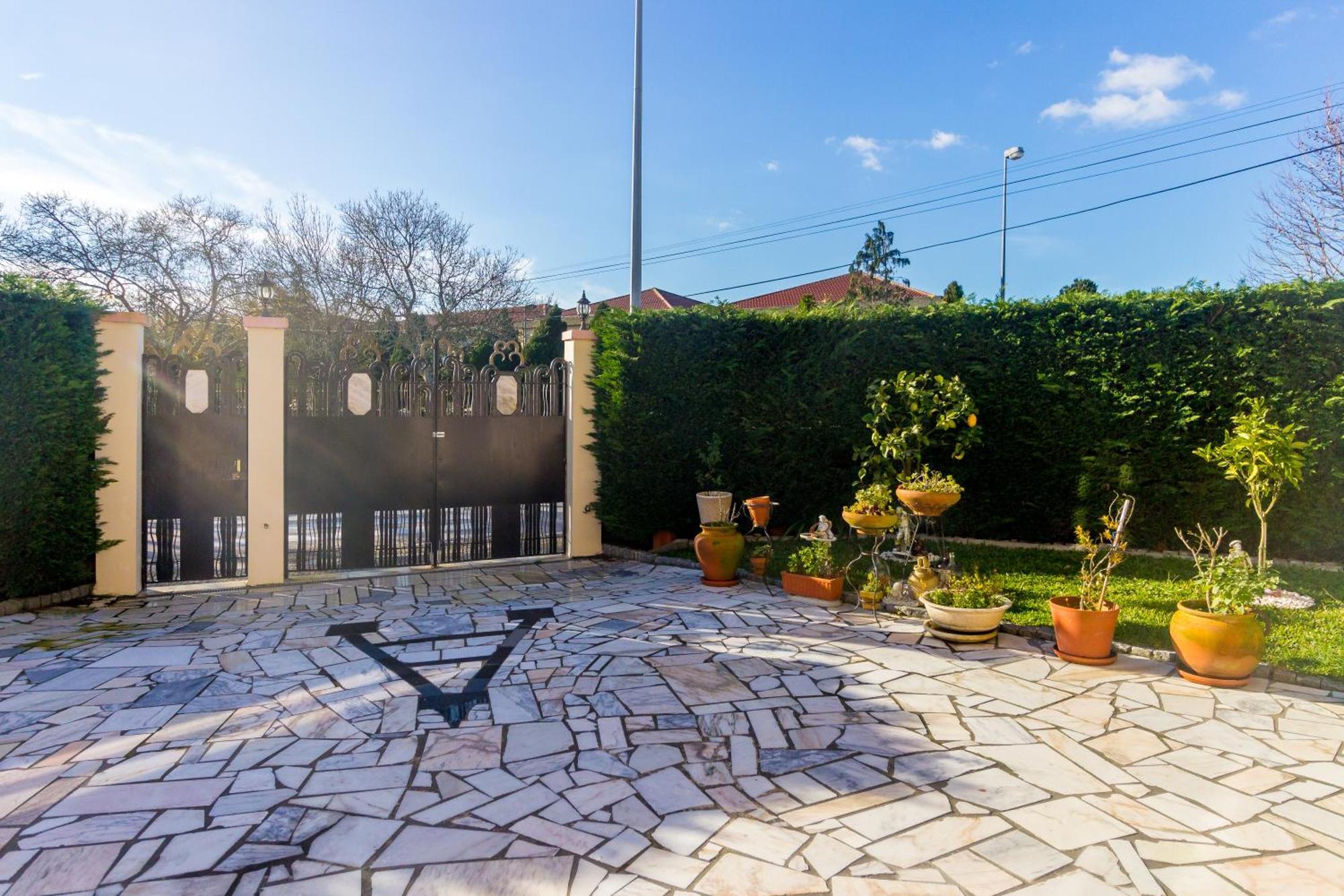 Guest H4u - Garden & Pool Povoa de Varzim