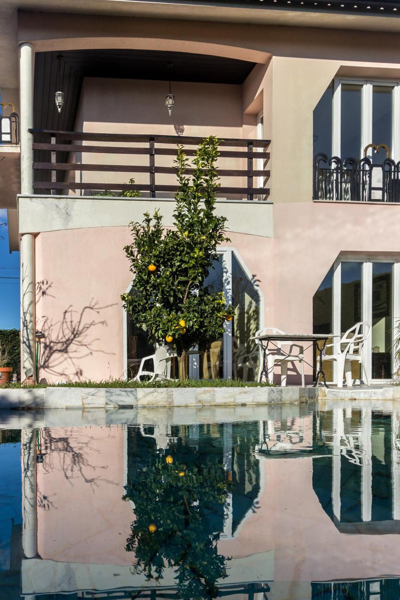 Guest H4u - Garden & Pool Povoa de Varzim